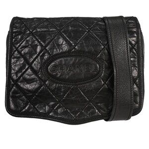 Chanel Black Calfskin Shoulder Bag 117102